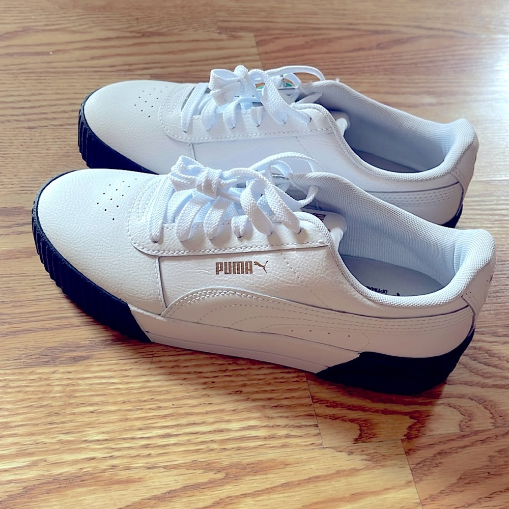 Beand new Puma Shoes Womens US 8
